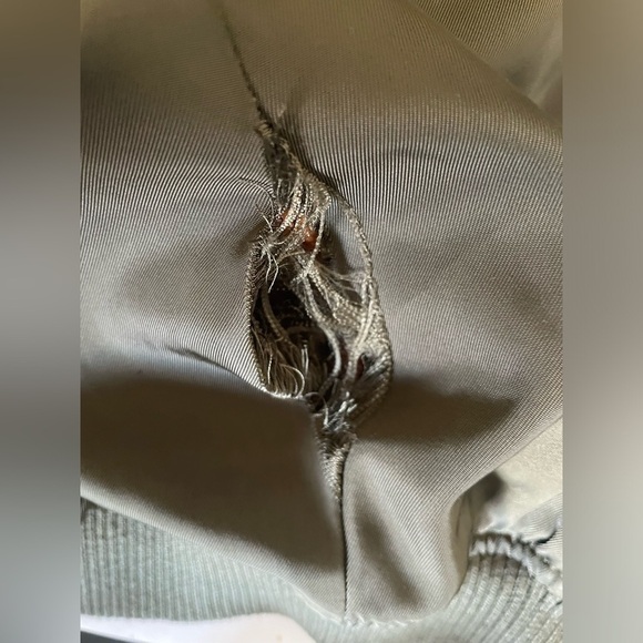 Olive  Bomber Jacket- Size Large - Picture 8 of 9